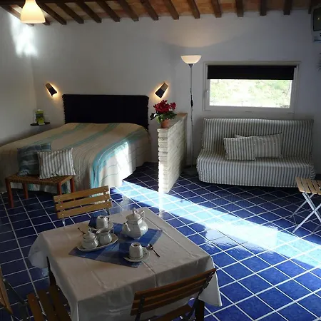 Podere Del Fagiano Guest house